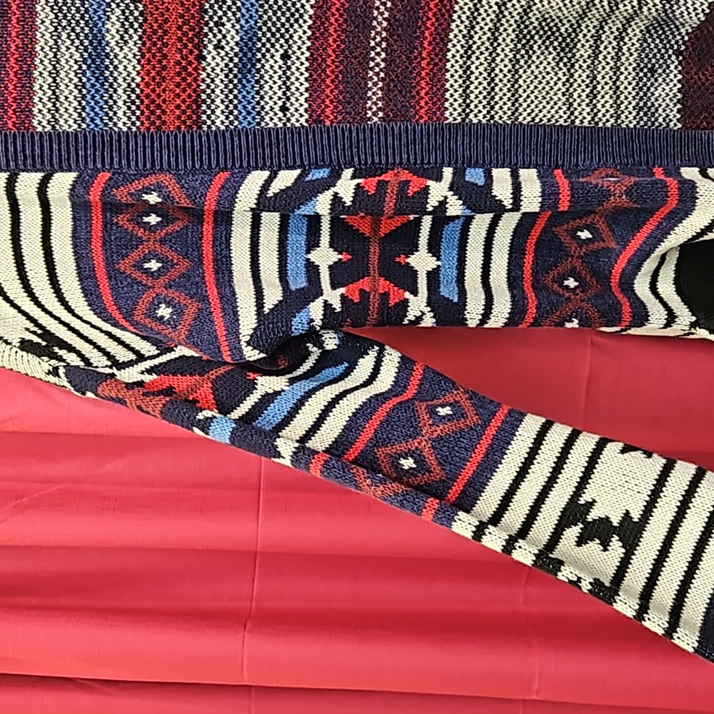 Patterned Knit Cardigan - Picture 3 of 4